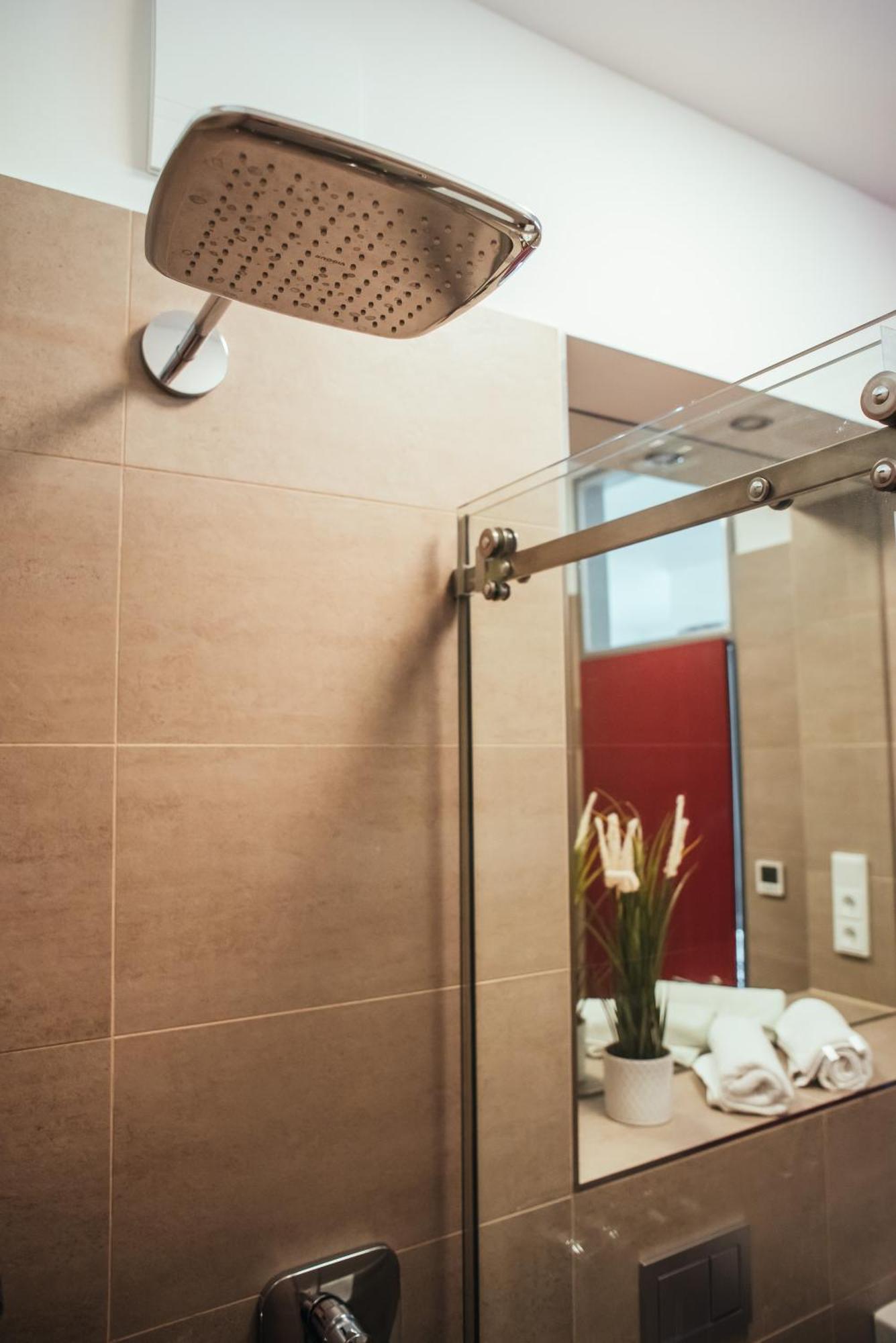 ברלין The Rix Studios & Suites מראה חיצוני תמונה
